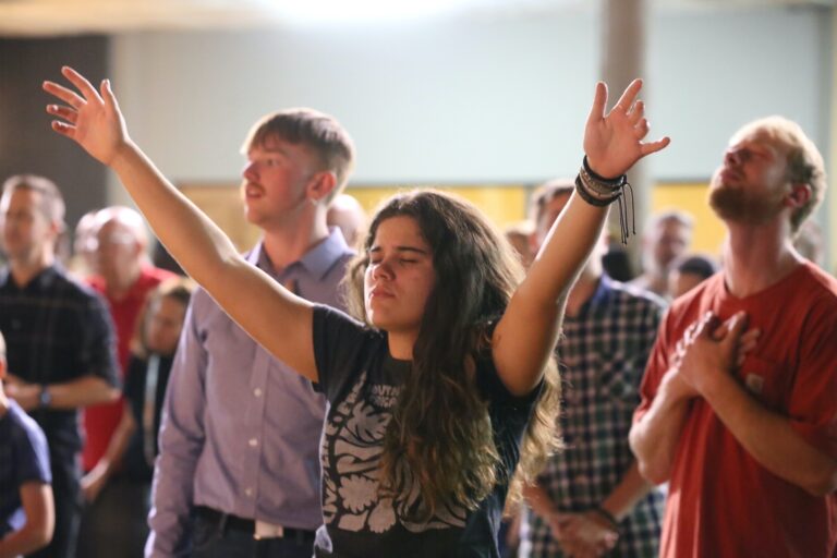worship 3