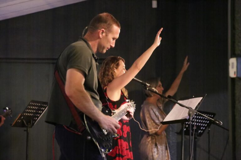 worship 5